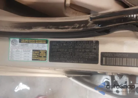 2006 Kia Rio Lx z USA, uszkodzony, nr VIN KNADE123766183514